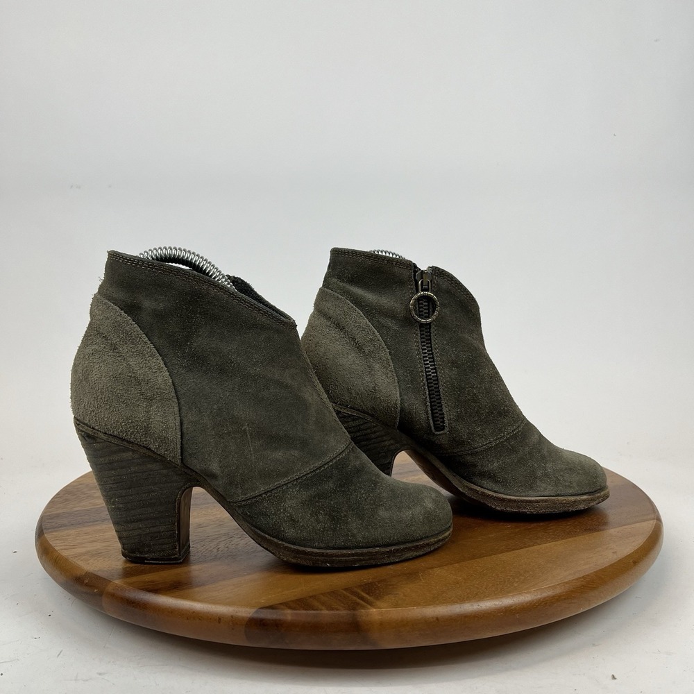 Womens Fiorentini + Baker Gray Distressed Suede Heeled Ankle Boots Size EU 36